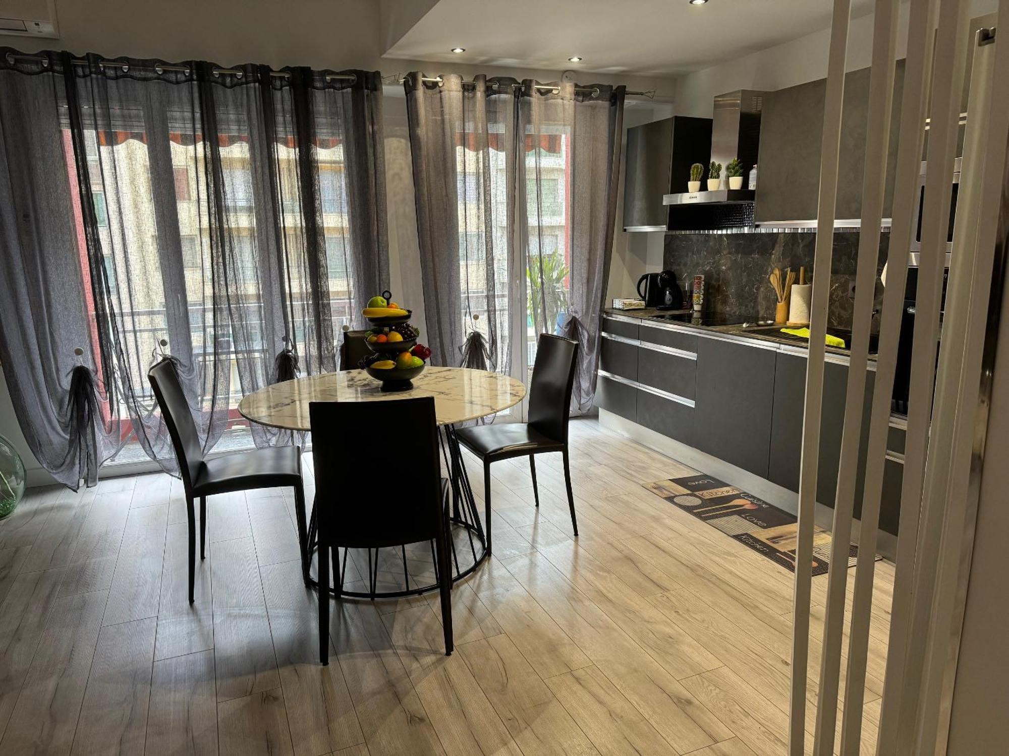 Gorgeous 2 Bedrooms Holiday Apartement Nice Dış mekan fotoğraf